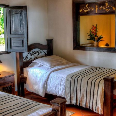 Hotel Bosques Del Saman Alcala Кимбайя Экстерьер фото