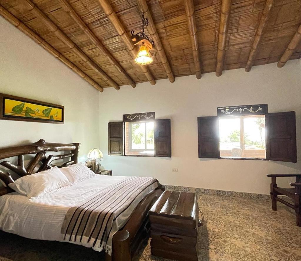 Hotel Bosques Del Saman Alcala Кимбайя Экстерьер фото