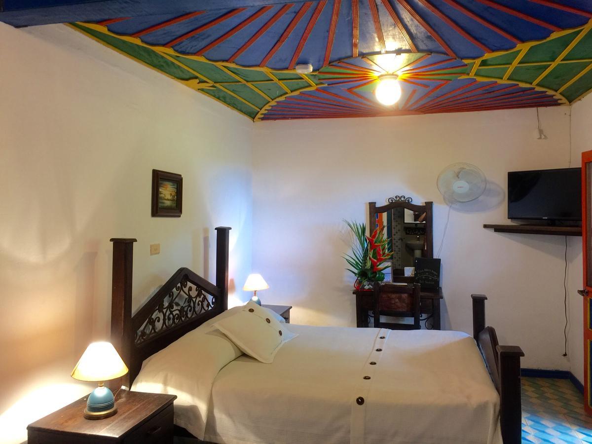 Hotel Bosques Del Saman Alcala Кимбайя Экстерьер фото