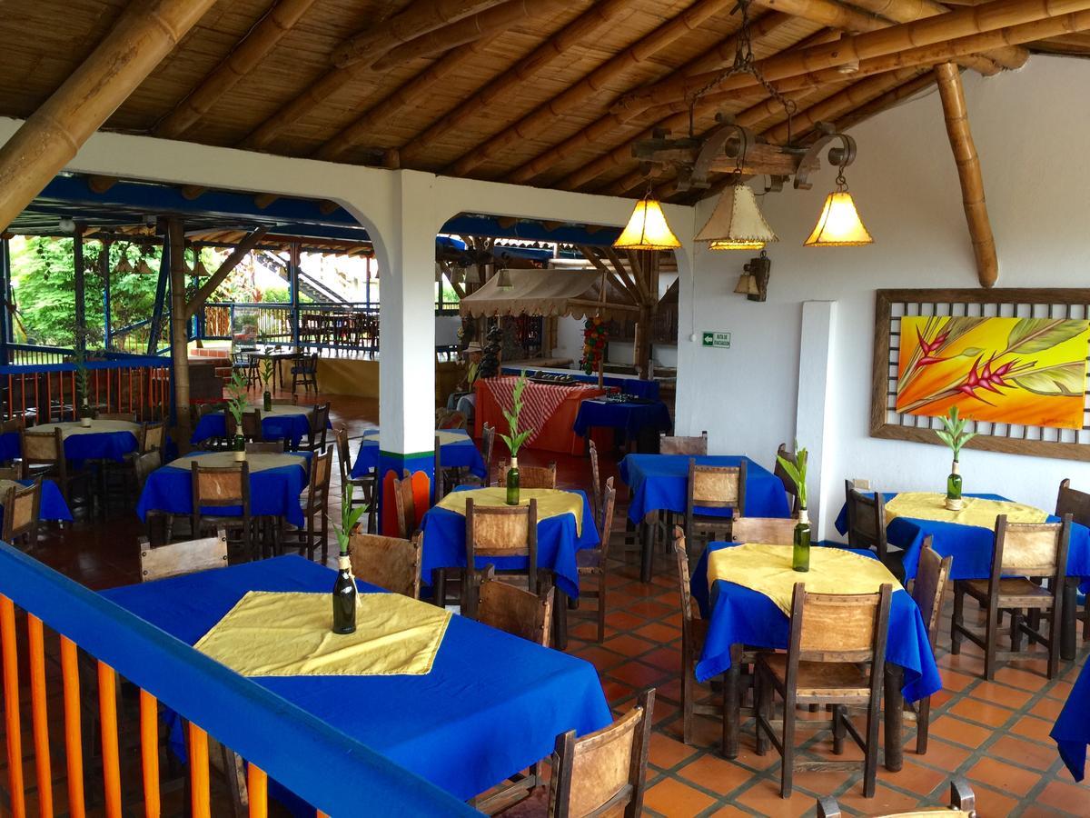 Hotel Bosques Del Saman Alcala Кимбайя Экстерьер фото
