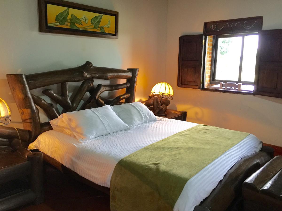 Hotel Bosques Del Saman Alcala Кимбайя Экстерьер фото